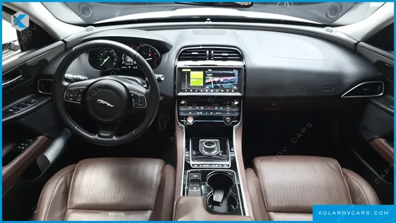 JAGUAR XE 20D PORTFOLIO AWD