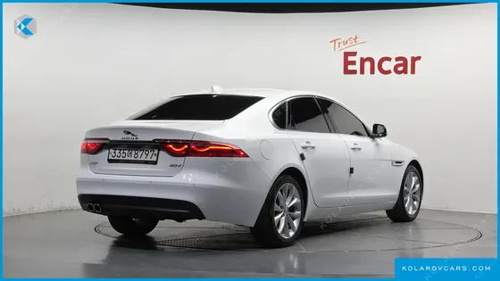 JAGUAR XF 20D PORTFOLIO