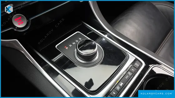 JAGUAR XE 20D PERSTIGE AWD