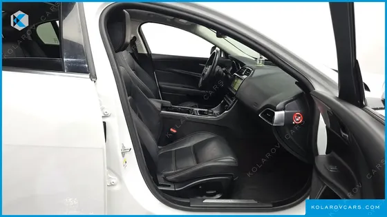 JAGUAR XE 20D PERSTIGE AWD