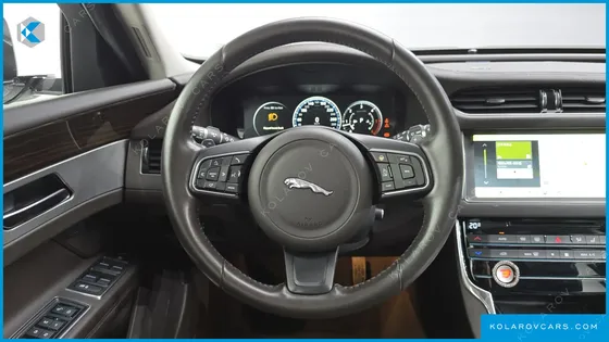 JAGUAR XF 20D PORTFOLIO