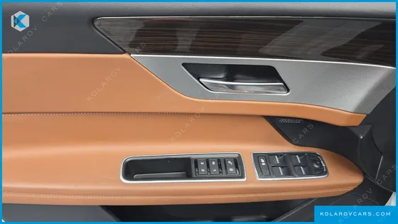 JAGUAR XF 25T PORTFOLIO