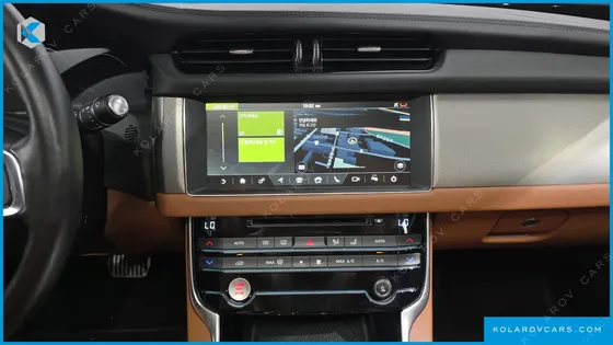 JAGUAR XF 25T PORTFOLIO