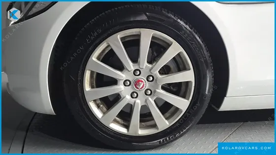 JAGUAR XE 20T PRESTIGE