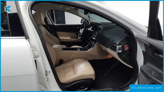 JAGUAR XE 20D PRESTIGE