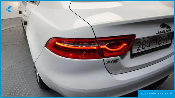 JAGUAR XE 20D PRESTIGE