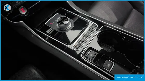 JAGUAR XE 20D PORTFOLIO