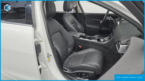 JAGUAR XE 20D PORTFOLIO