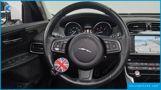 JAGUAR XE 20D PORTFOLIO