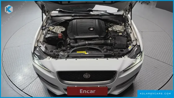 JAGUAR XE 20D R-SPORT