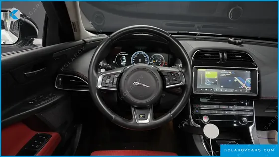JAGUAR XE 20D R-SPORT