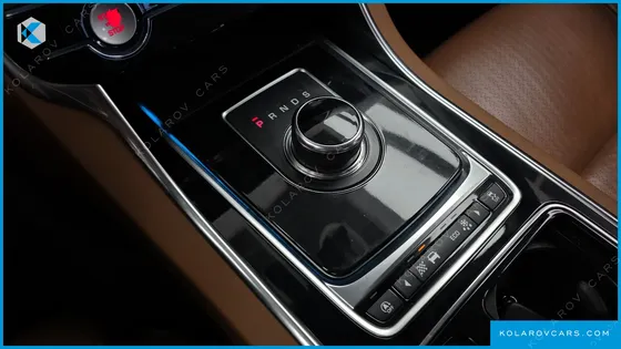 JAGUAR XE 20D PORTFOLIO