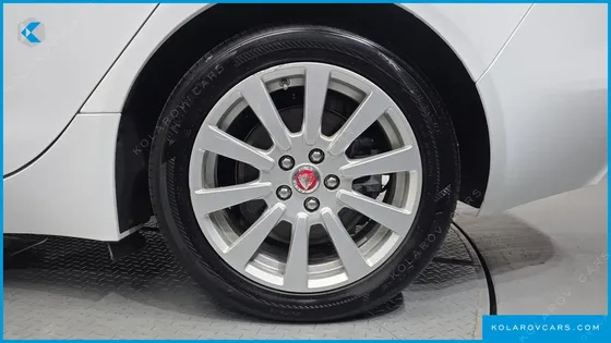 JAGUAR XE 20D PRESTIGE