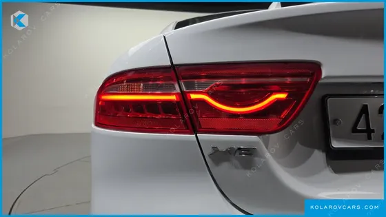 JAGUAR XE 20D PRESTIGE