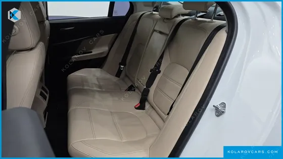JAGUAR XE 20D PRESTIGE