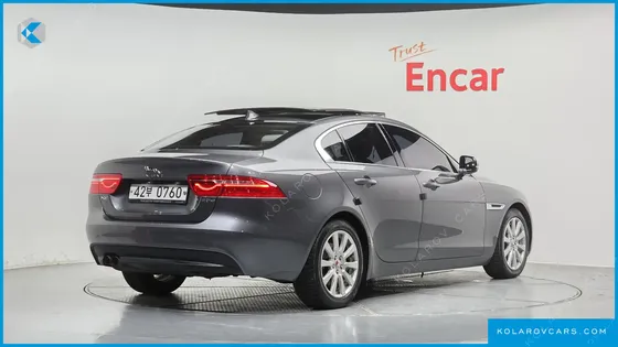 JAGUAR XE 20D PRESTIGE