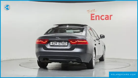 JAGUAR XE 20D PRESTIGE