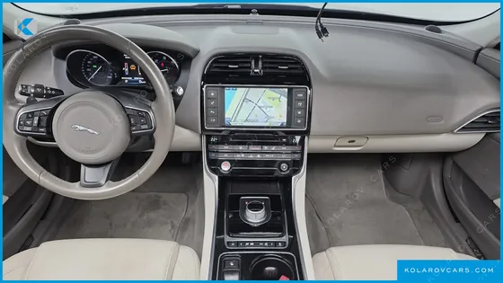 JAGUAR XE 20D PRESTIGE