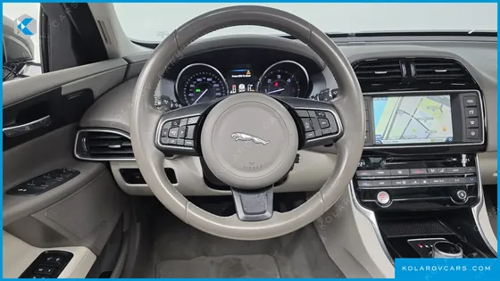 JAGUAR XE 20D PRESTIGE