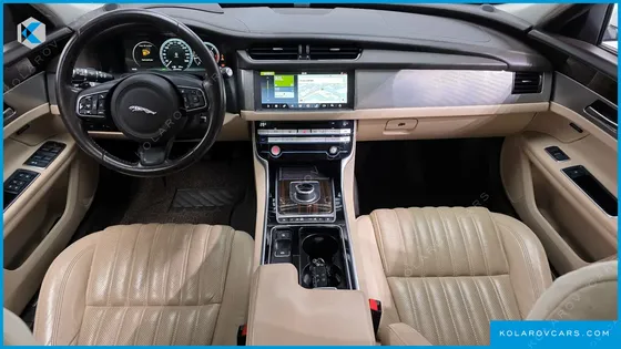 JAGUAR XF 20D PORTFOLIO