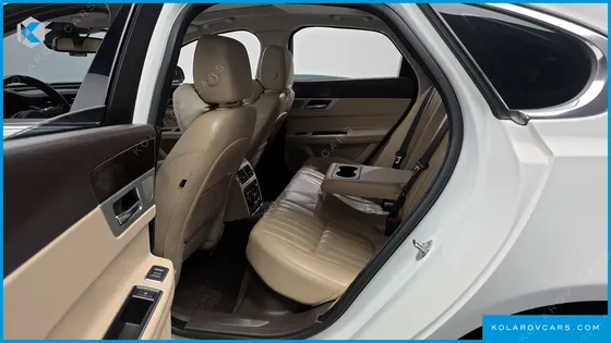 JAGUAR XF 20D PORTFOLIO