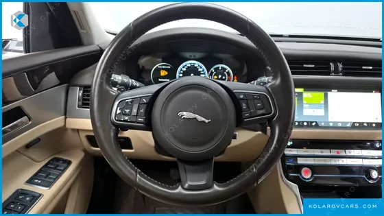 JAGUAR XF 20D PORTFOLIO