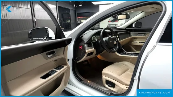 JAGUAR XF 20D PRESTIGE AWD