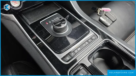 JAGUAR XE 20T PRESTIGE
