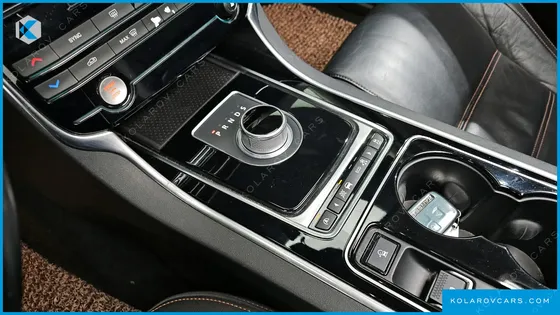 JAGUAR XE 20T PRESTIGE