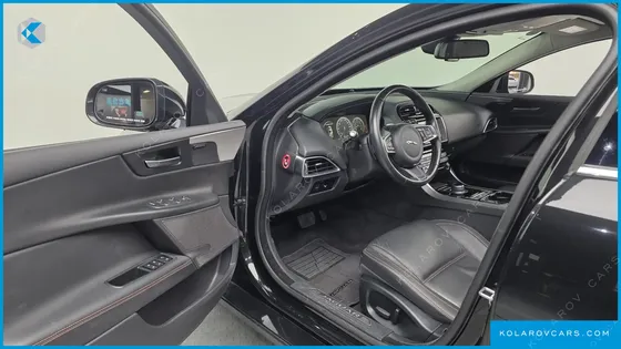 JAGUAR XE 20D PRESTIGE