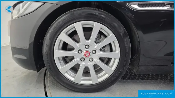 JAGUAR XE 20D PRESTIGE