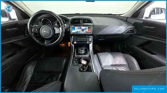 JAGUAR XE 20D PERSTIGE AWD