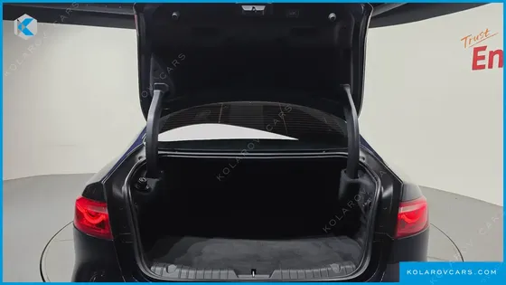 JAGUAR XF 20D PORTFOLIO