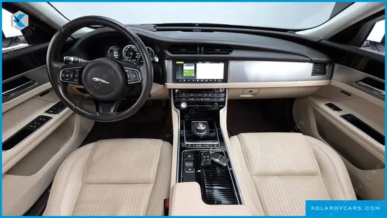 JAGUAR XF 20D PRESTIGE AWD