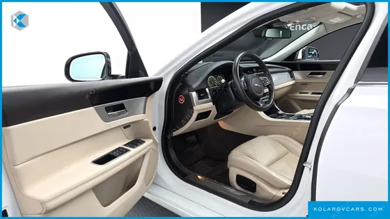 JAGUAR XF 20D PRESTIGE AWD
