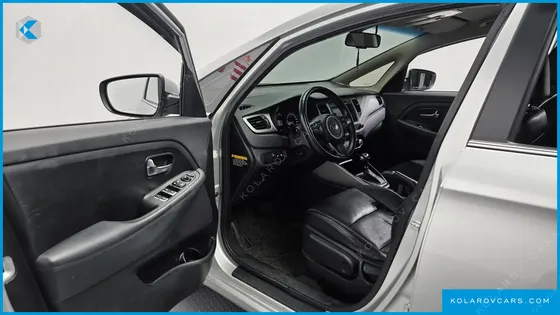 KIA CARENS 2.0 LPI PRESTIGE