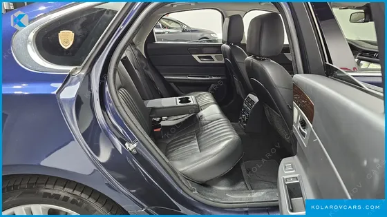 JAGUAR XF 20D PORTFOLIO