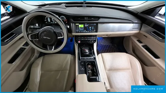 JAGUAR XF 25T PRESTIGE