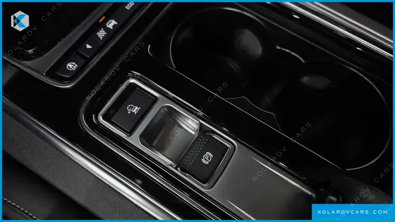 JAGUAR XE 20D R-SPORT