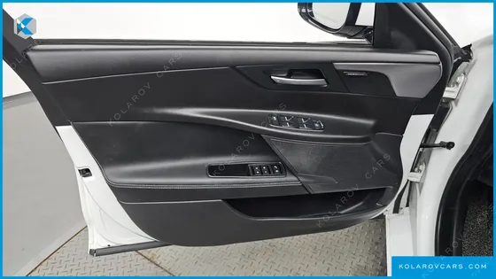 JAGUAR XE 20D R-SPORT
