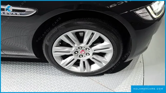 JAGUAR XF 20D PORTFOLIO