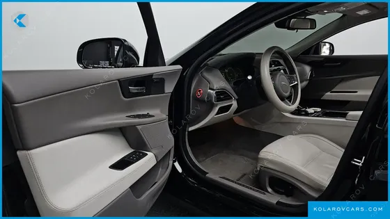 JAGUAR XE 20D PRESTIGE