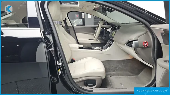 JAGUAR XE 20D PRESTIGE