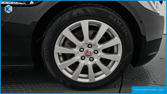 JAGUAR XE 20D PRESTIGE