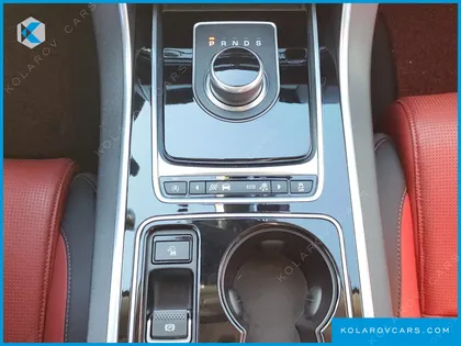 JAGUAR XE 20D R-SPORT