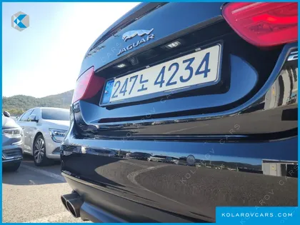 JAGUAR XE 20D R-SPORT