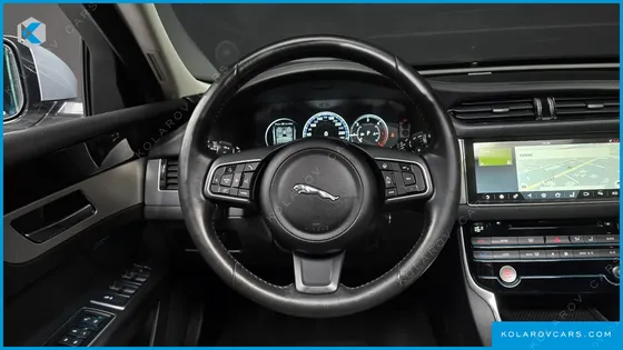 JAGUAR XF 20D PRESTIGE AWD