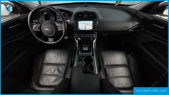 JAGUAR XE 20T PRESTIGE