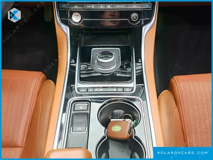 JAGUAR XE 20D PORTFOLIO
