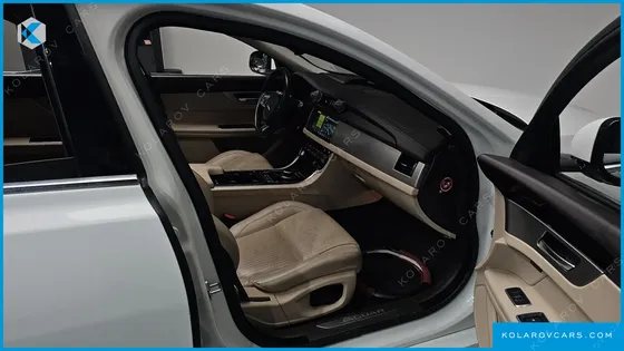 JAGUAR XF 20D PRESTIGE